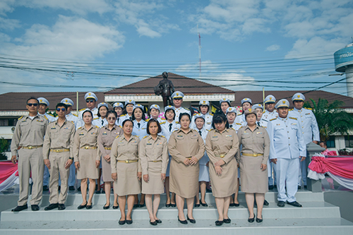 เข้าร่วมพิธีบวงสรวงพระบรมราชานุสาวรีย์ พระบาทสมเด็จพระจุลจอมเกล้าเจ้าอยู่หัว และร่วมวางพวงมาลา เนื่องในวันปิยะมหาราช