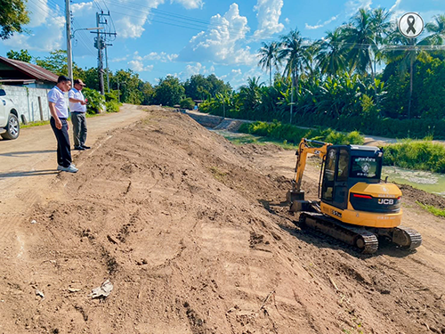 ลงพื้นที่ชมจุดปลูกดอกทานตะวันและปอเทือง (ทางไปอ่างแม่มาน ม.9)